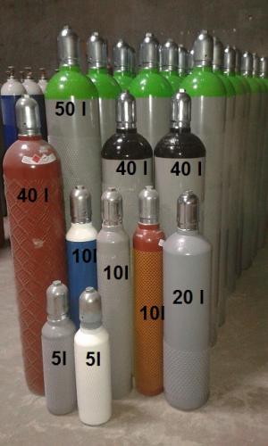 new_61fij_grup_butelii_.jpg