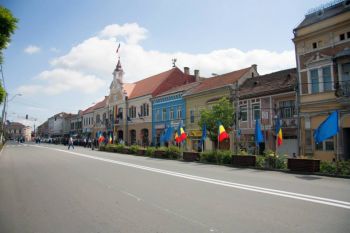 thumb_350_i8ztt_reghin.jpg