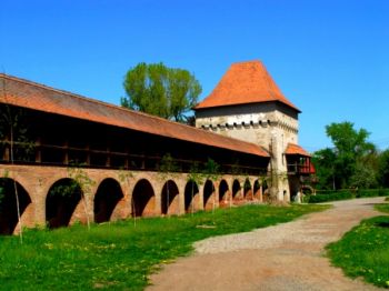 thumb_350_pd27a_cetatea-medievala-targu-mures-3.jpg