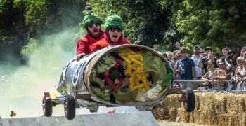 thumb_350_rahul_Red-Bull-Soapbox-2013-London-burrito-e1472809764354-1.jpg