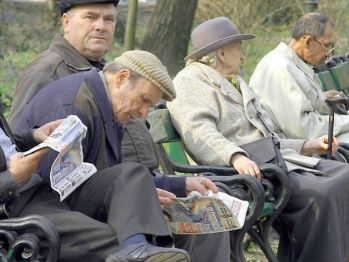 thumb_350_xjlf7_pensionari_56910300.jpg